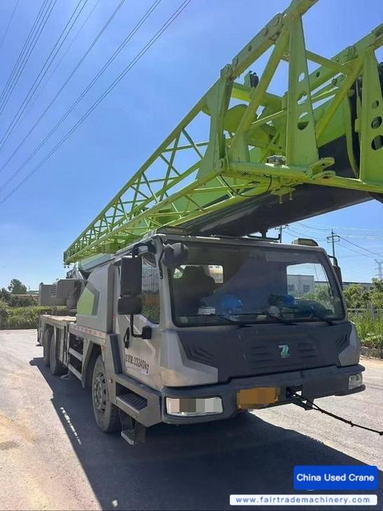 Buy Zoomlion ZTC251VE562 Used Crane Buy Zoomlion ZTC251VE562 Used Crane